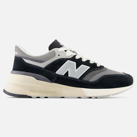 New Balance Unisex 997R Shoe